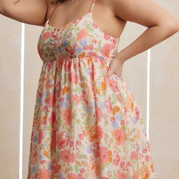 Calla Button Floral Maxi Dress - Picture 4 of 8